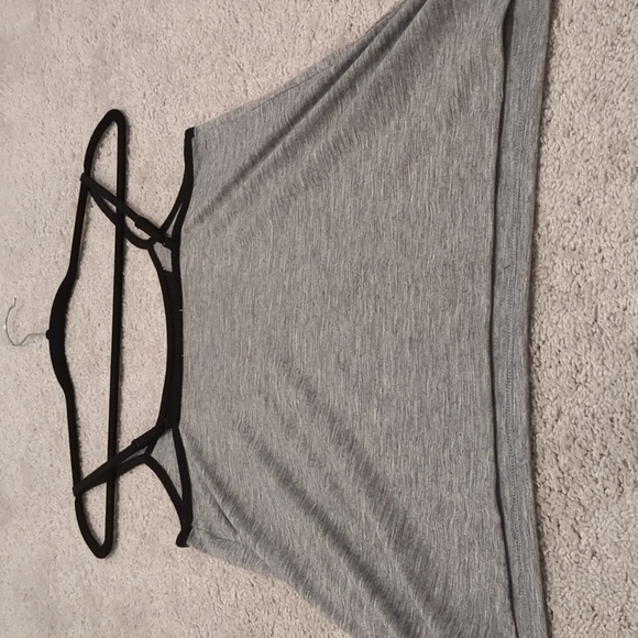 Old Navy tank top - Picture 3 of 3